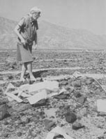 Maria Reiche working at the Pampa